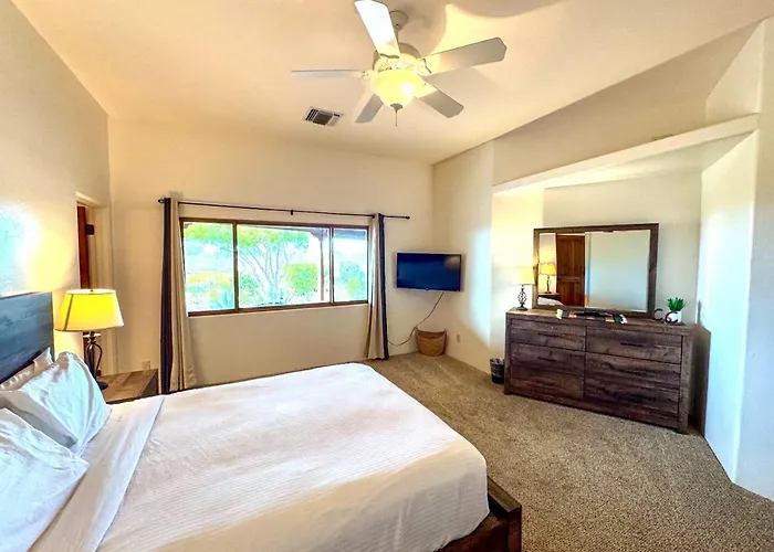 Serenity Oasis Estate Holiday home