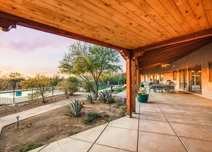 Serenity Oasis Estate Holiday home