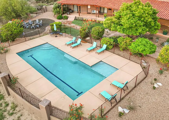Serenity Oasis Estate Holiday home Marana